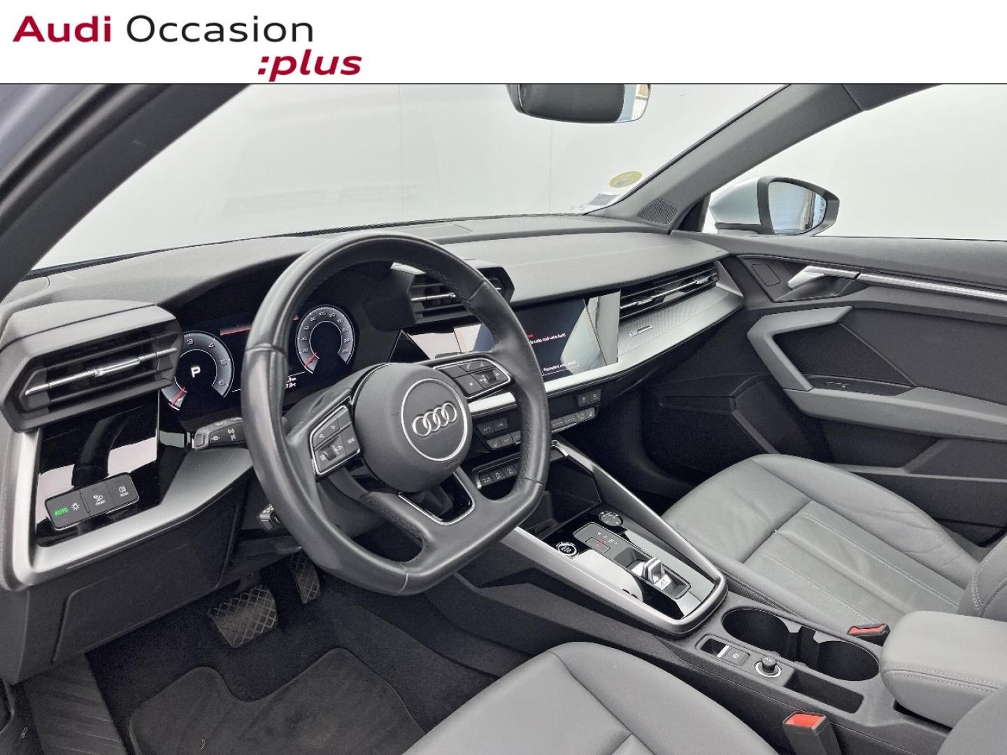 Voitures occasions Audi A3 Sportback Design Luxe Orvault