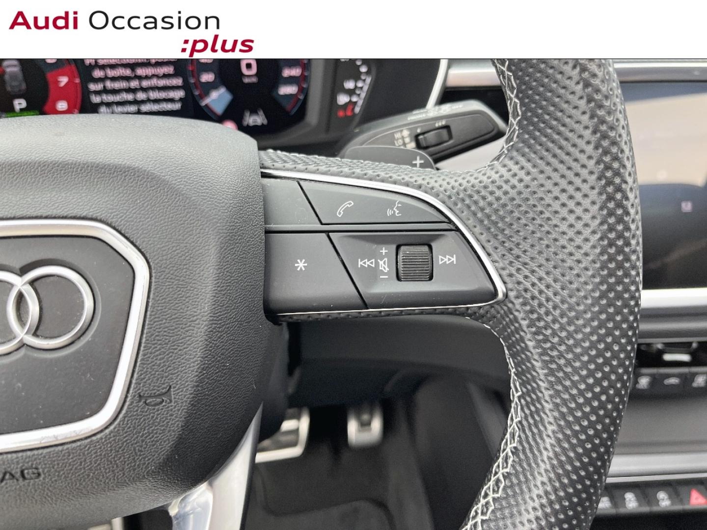 Voitures occasions Audi Q3 S line Orvault