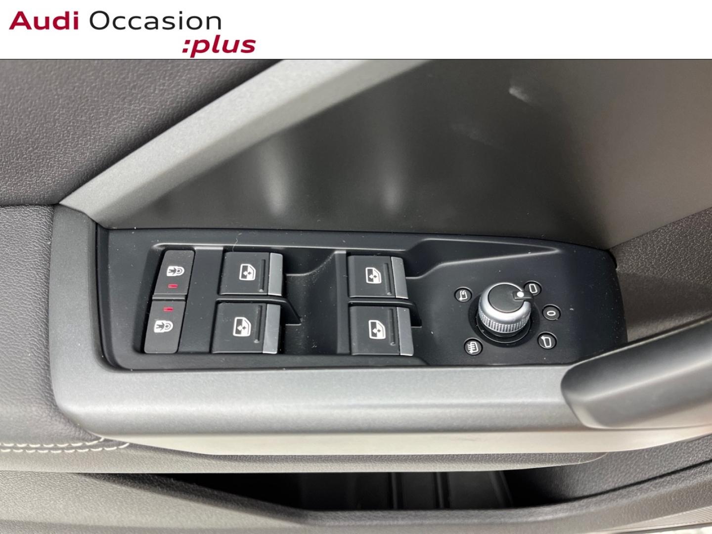 Voitures occasions Audi Q3 S line Orvault