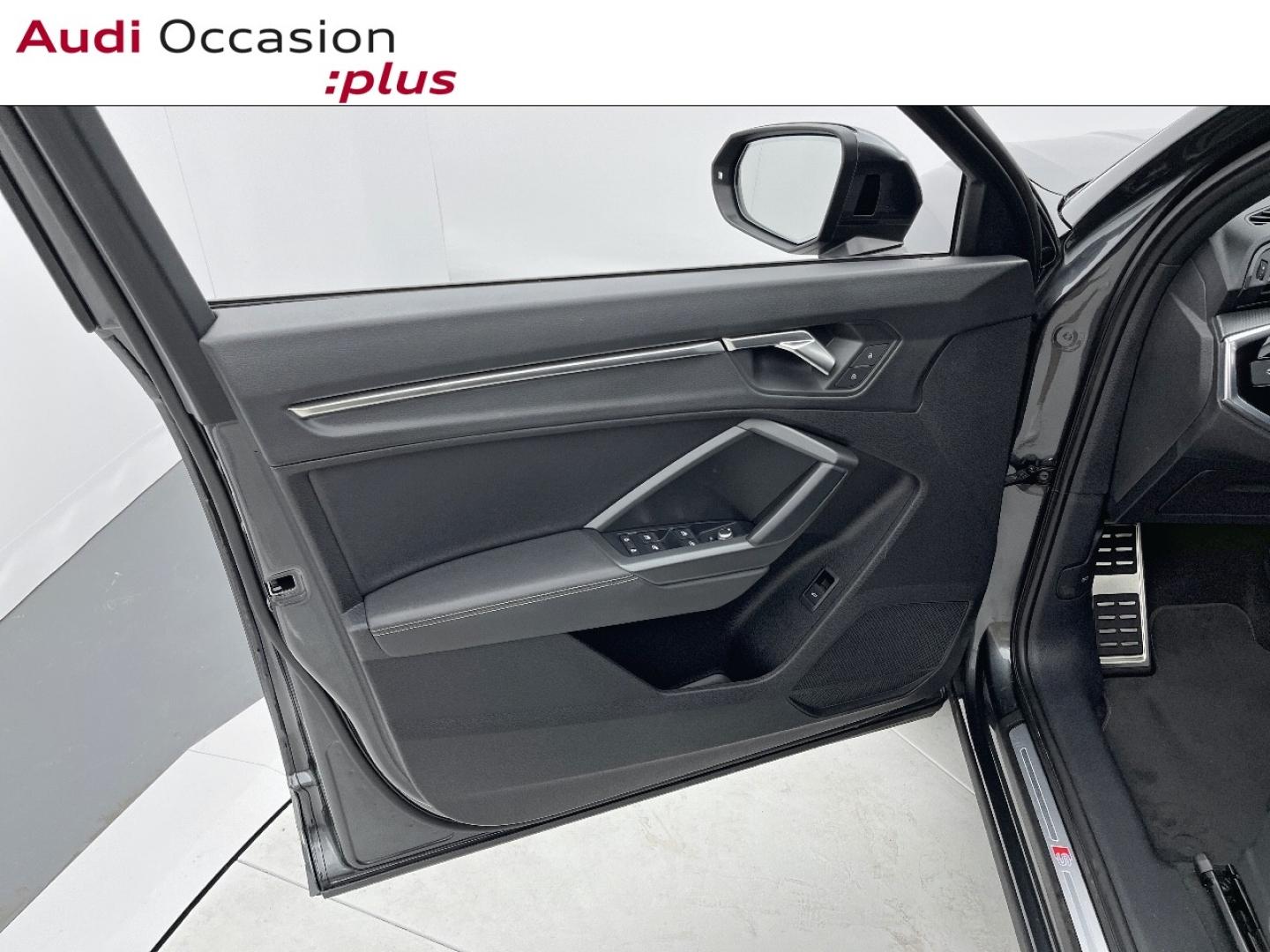 Voitures occasions Audi Q3 S line Orvault