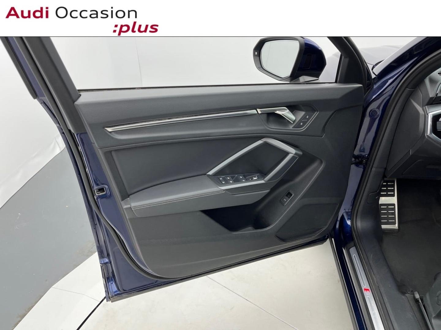 Voitures occasions Audi Q3 S line Rezé