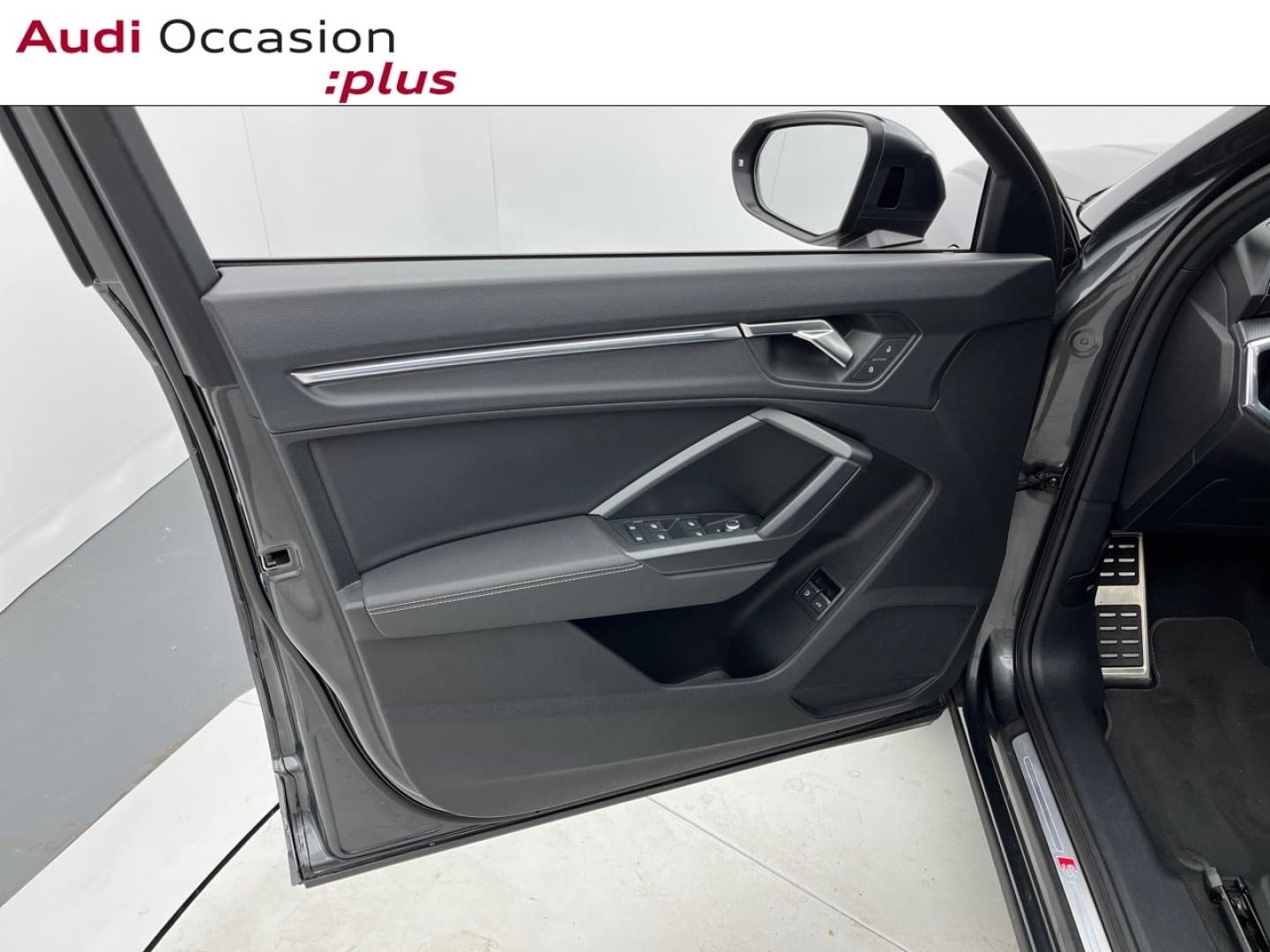 Voitures occasions Audi Q3 S line Orvault