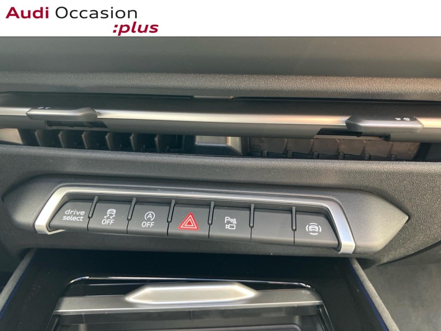 Voitures occasions Audi Q3 S line Orvault