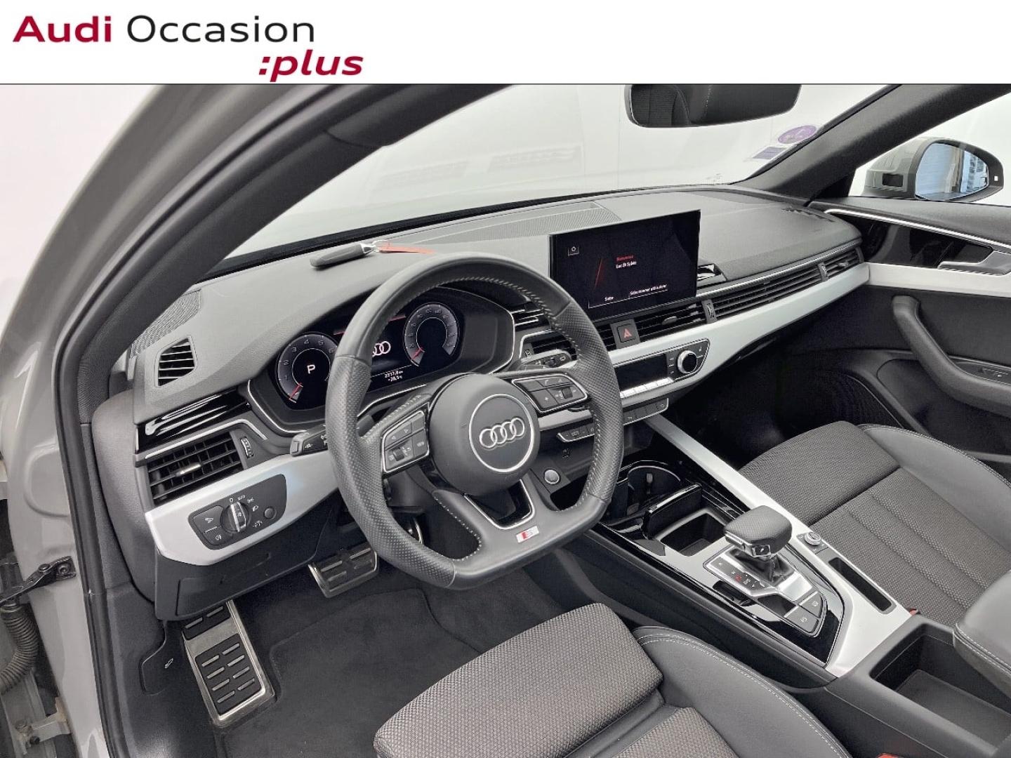 Voitures occasions Audi A4 Avant S line Orvault