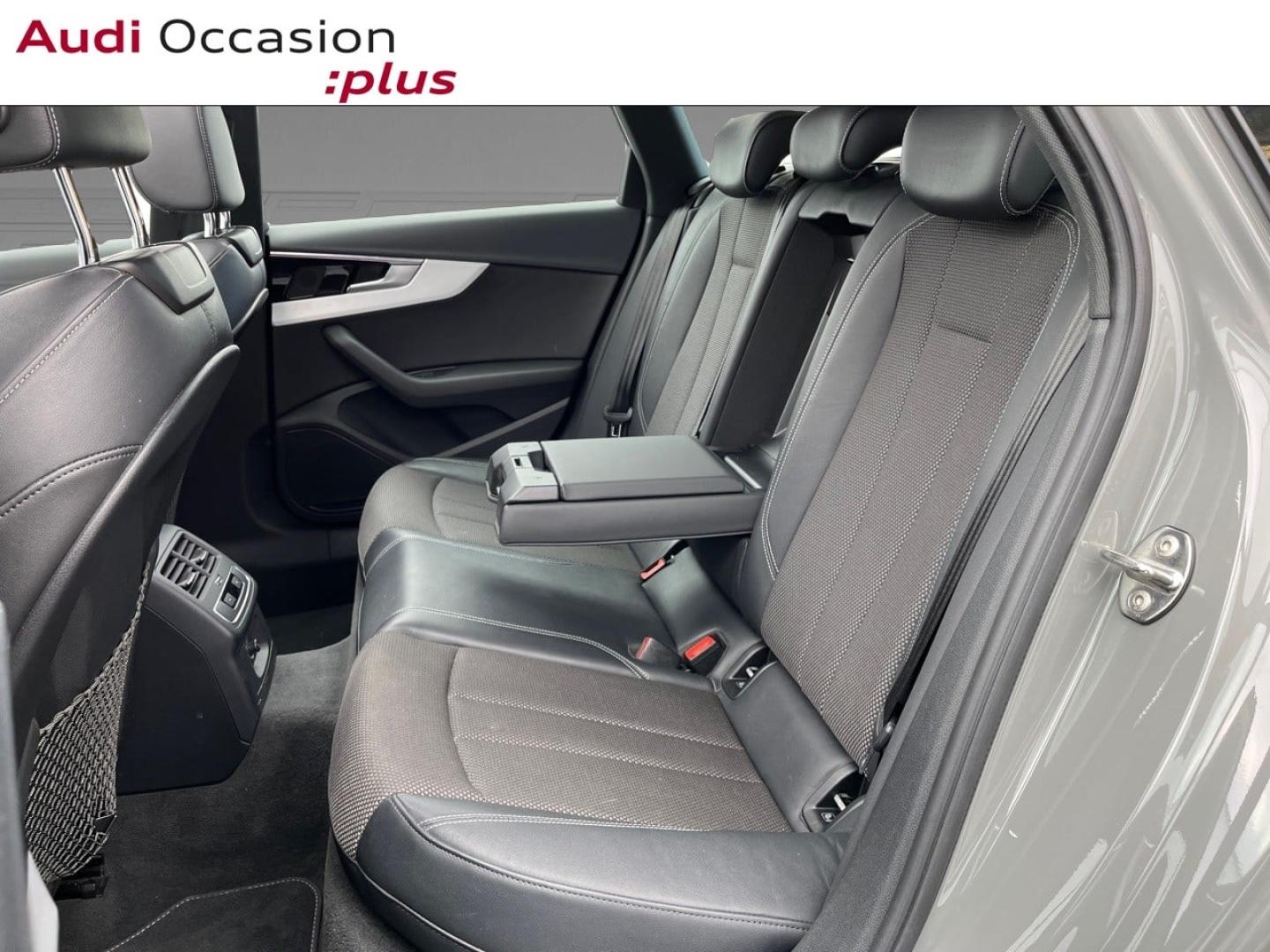 Voitures occasions Audi A4 Avant S line Orvault