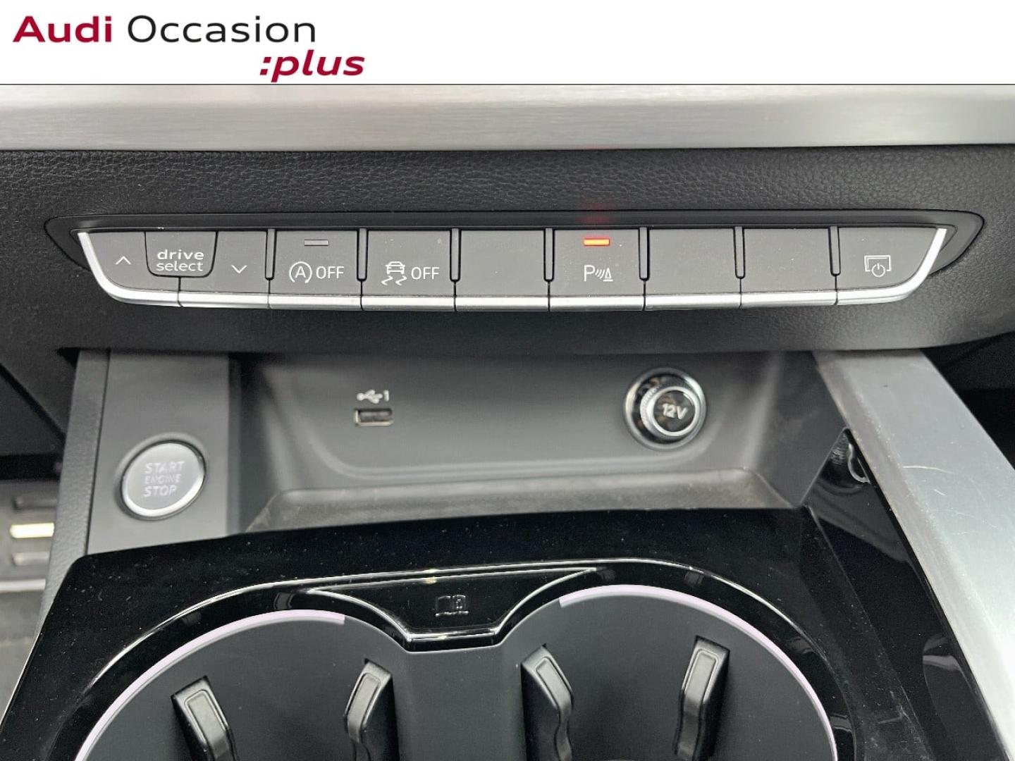 Voitures occasions Audi A4 Avant S line Orvault