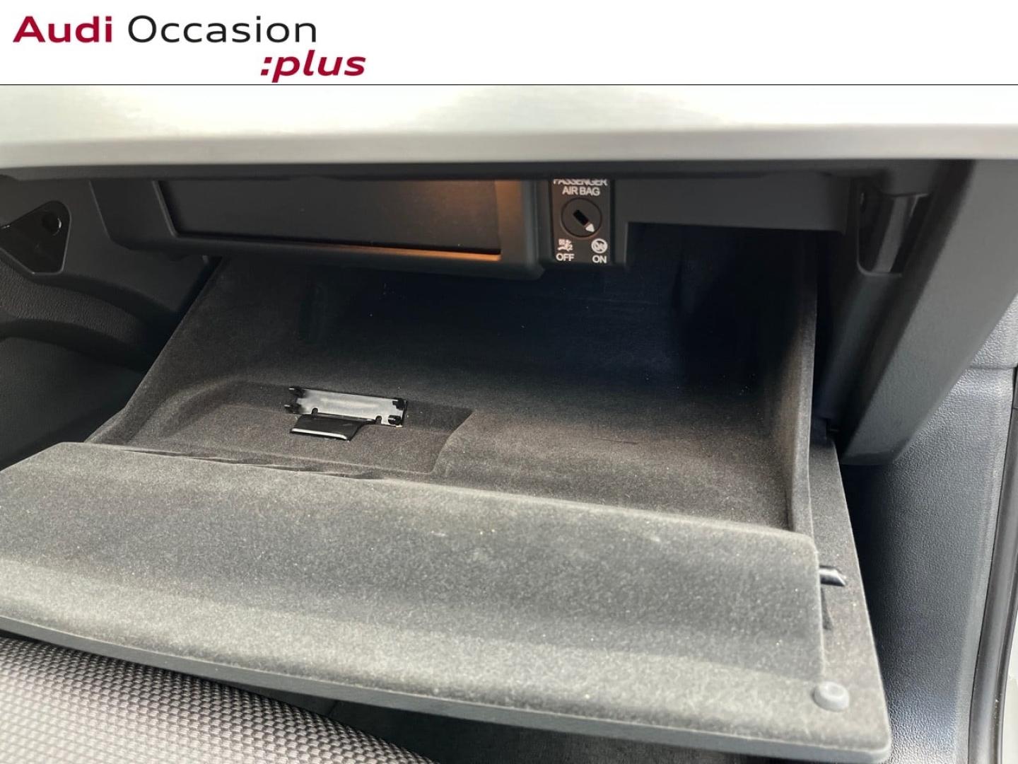 Voitures occasions Audi A4 Avant S line Orvault