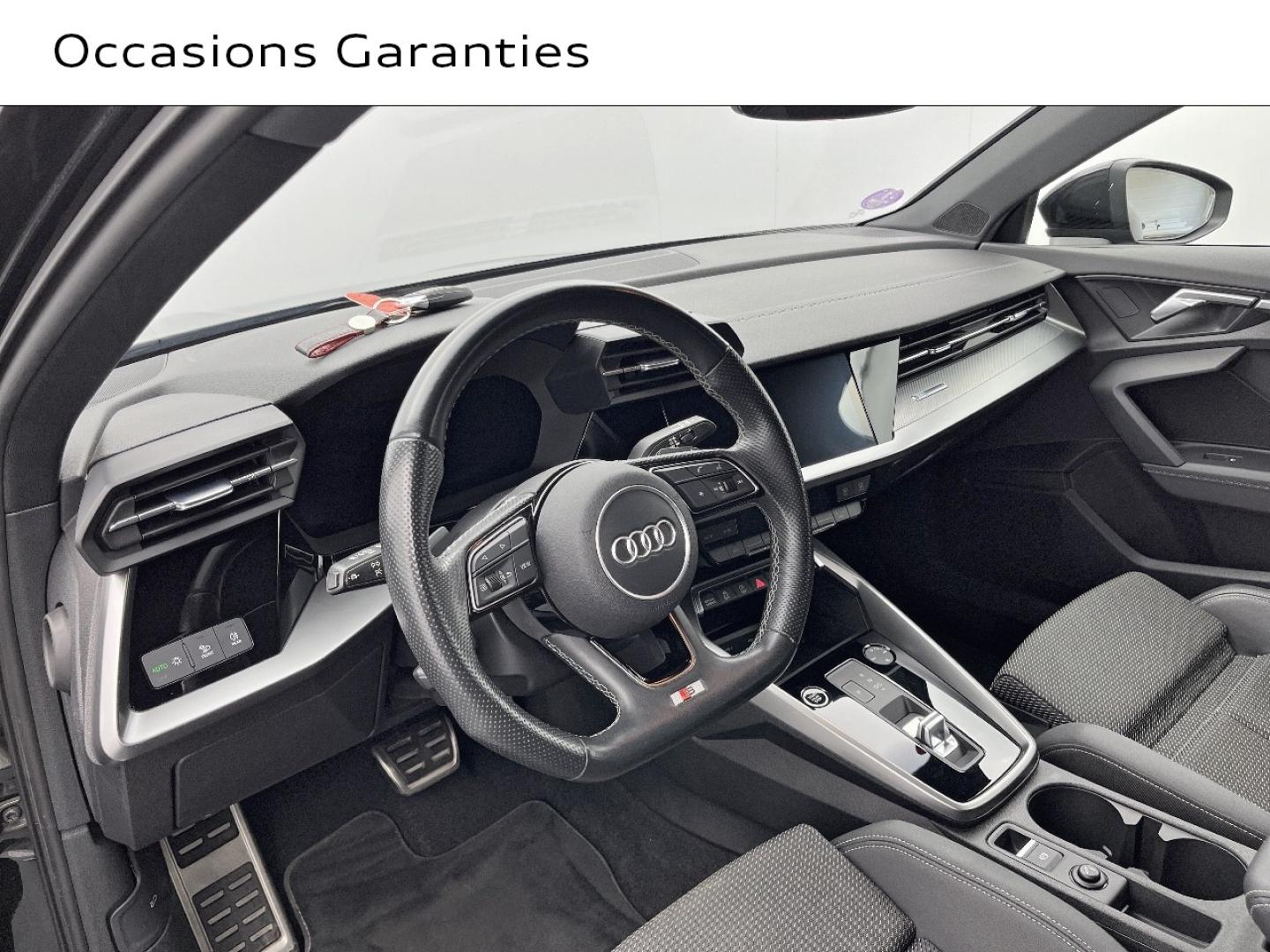 Voitures occasions Audi A3 Sportback S line Orvault