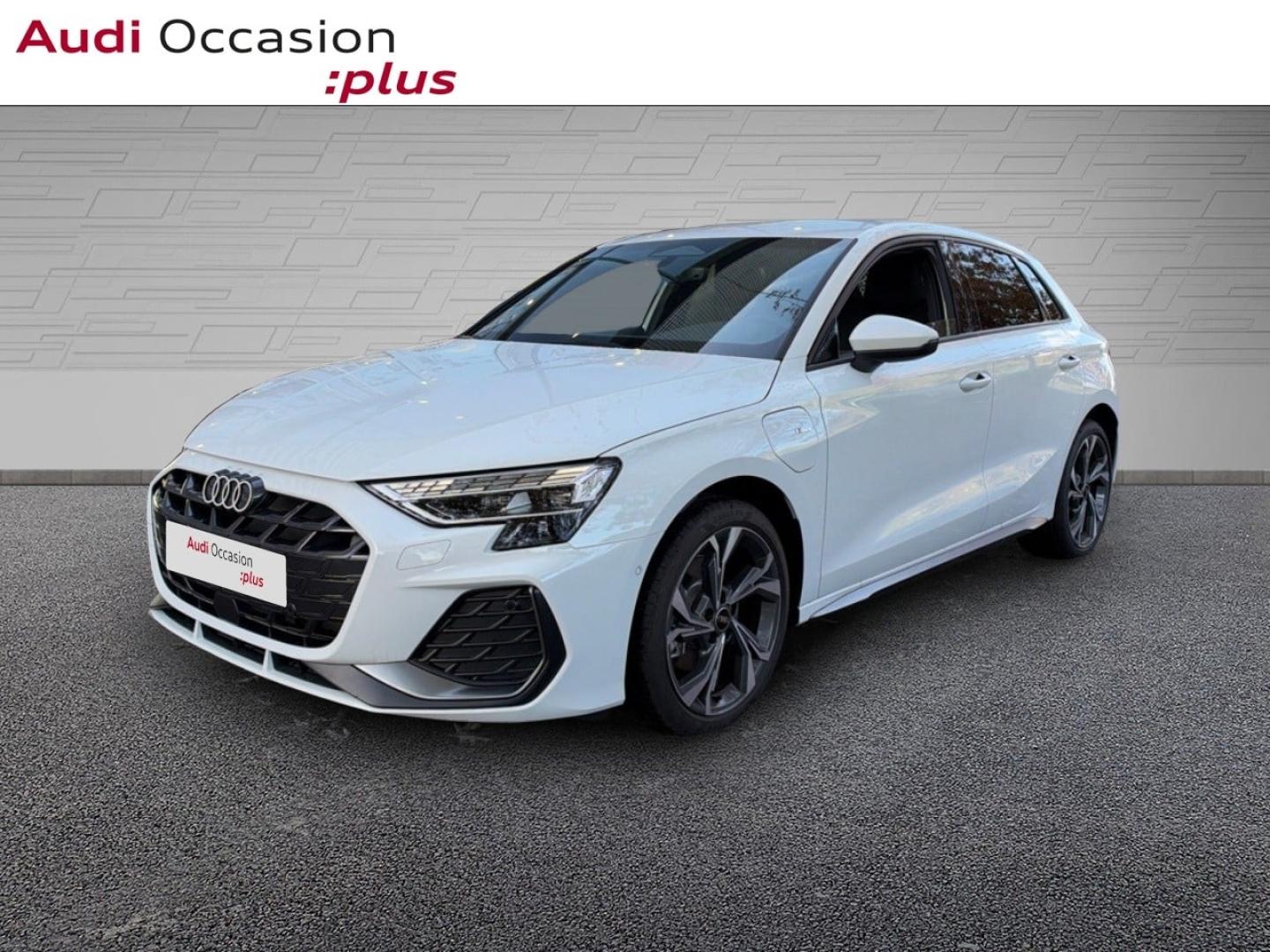 Voitures occasions Audi A3 Sportback S line Rezé