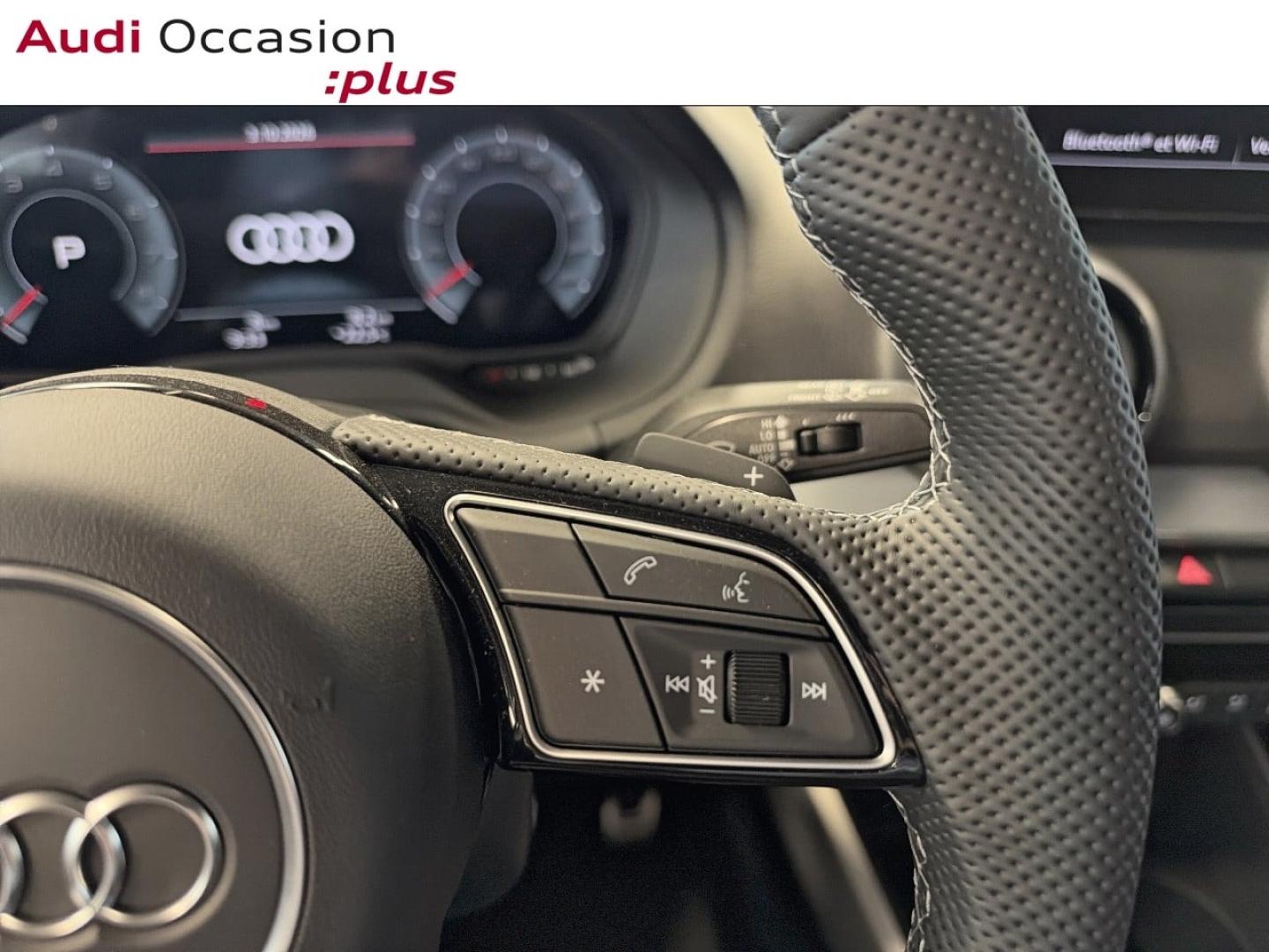 Voitures occasions Audi Q2 S line Plus Orvault