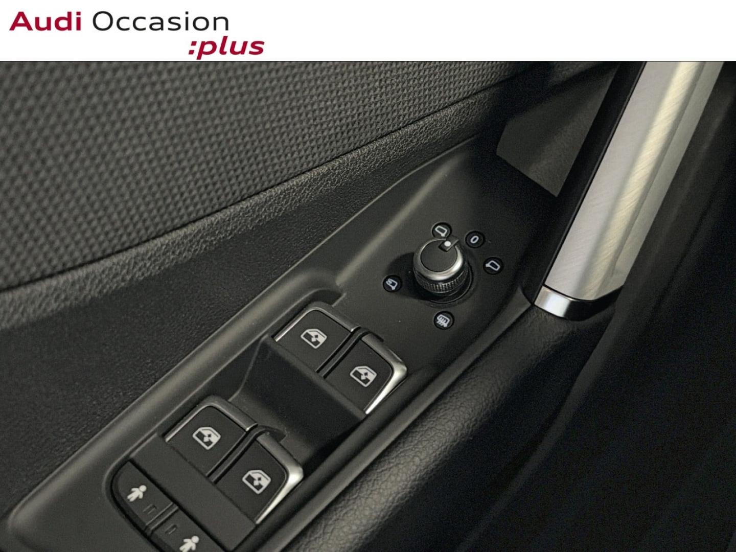 Voitures occasions Audi Q2 S line Plus Orvault