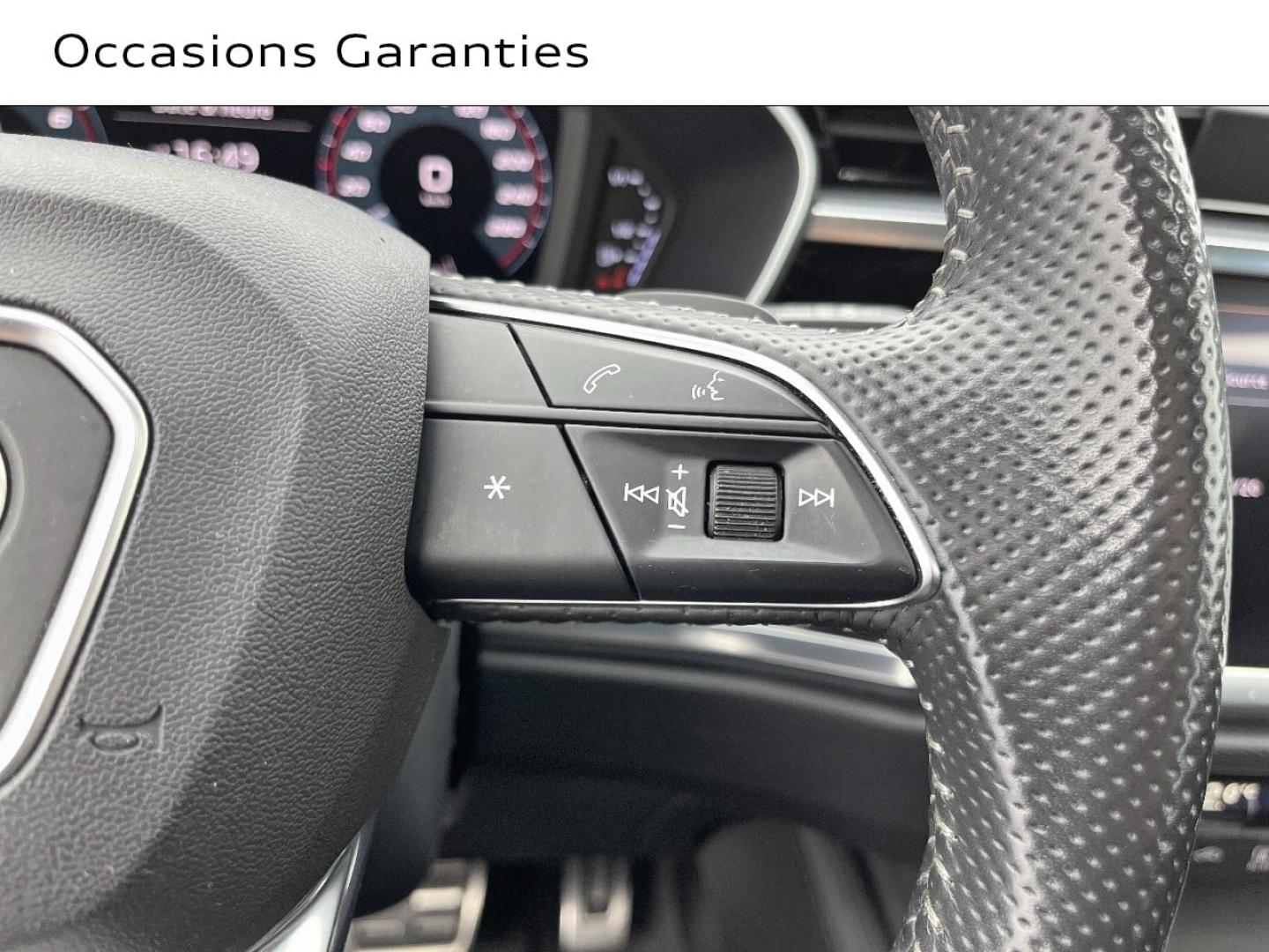 Voitures occasions Audi Q3 S line Orvault