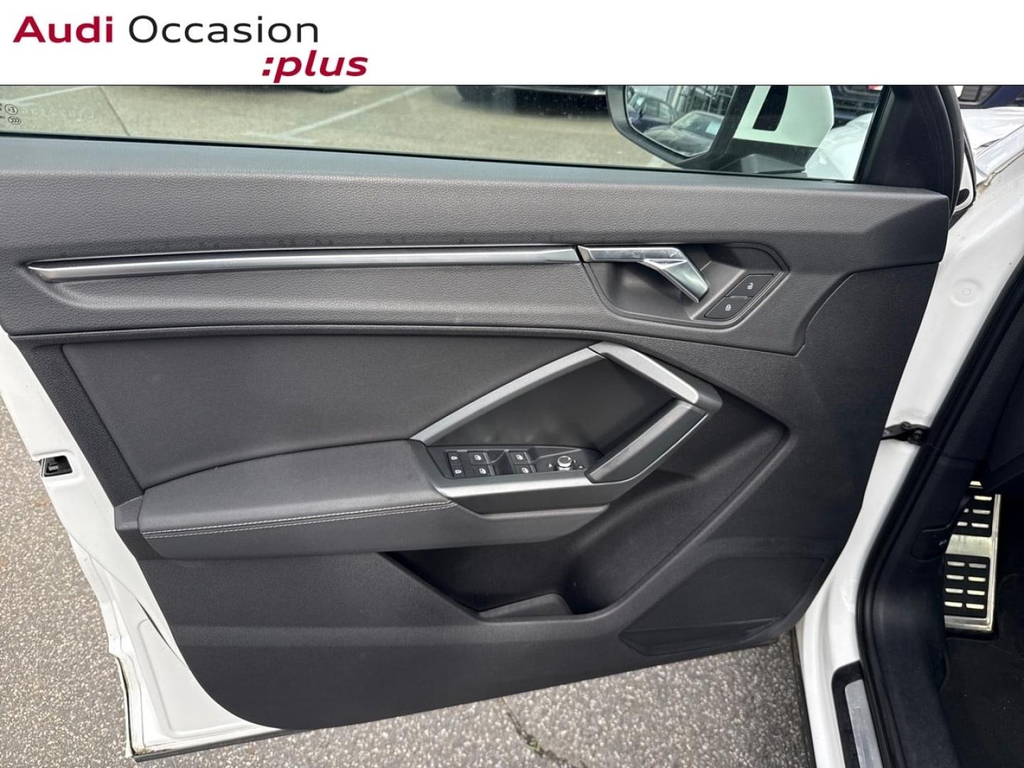 Voitures occasions Audi Q3 S line Cesson-Sévigné