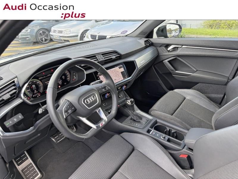 Voitures occasions Audi Q3 S line Cesson-Sévigné