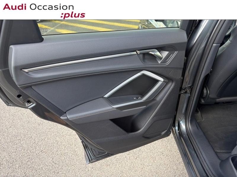 Voitures occasions Audi Q3 S line Cesson-Sévigné