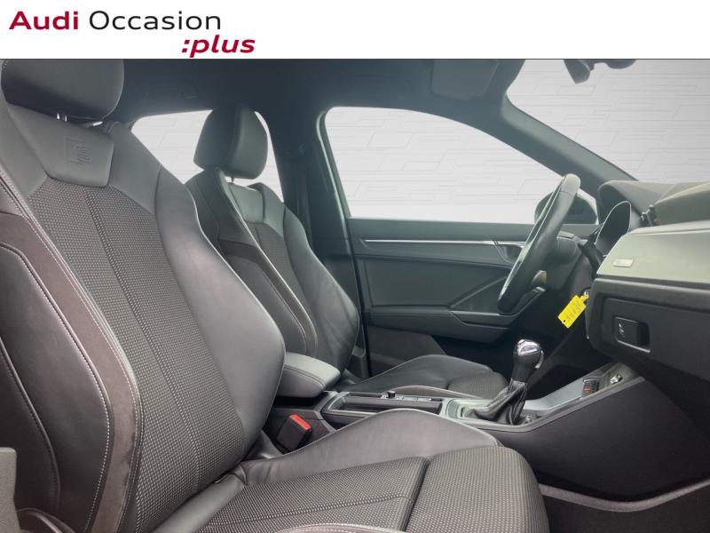 Voitures occasions Audi Q3 S line Cesson-Sévigné