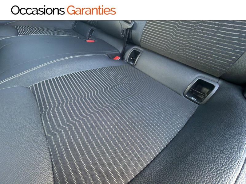 Voitures occasions MERCEDES-BENZ GLA Progressive Line Cesson-Sévigné