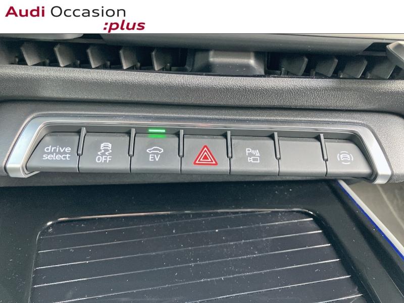 Voitures occasions Audi Q3 S line Cesson-Sévigné