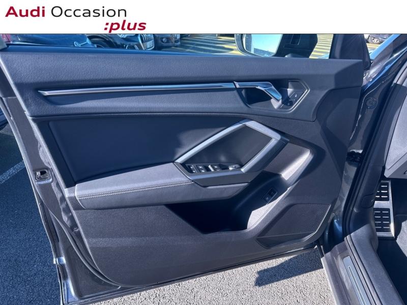 Voitures occasions Audi Q3 S line Cesson-Sévigné