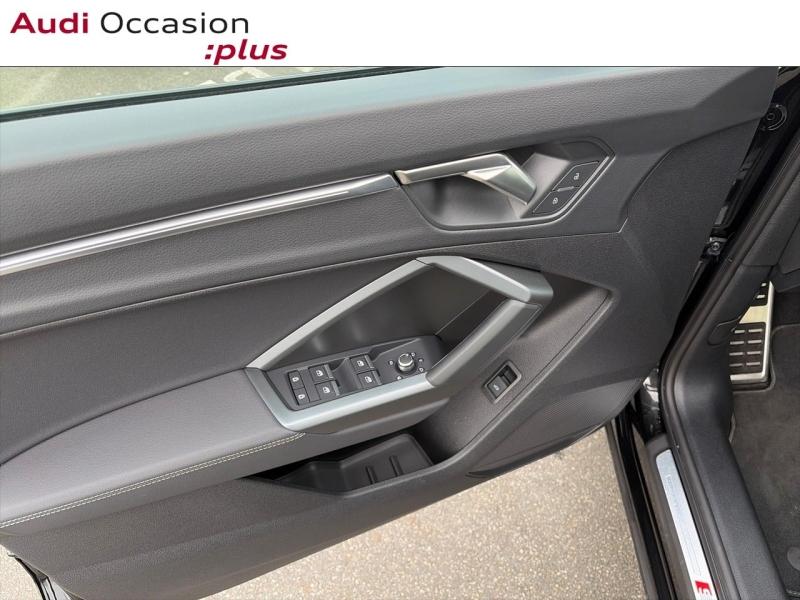 Voitures occasions Audi Q3 S line Cesson-Sévigné