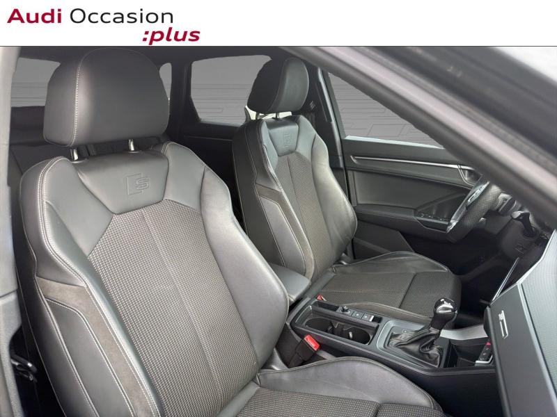Voitures occasions Audi Q3 S line Cesson-Sévigné