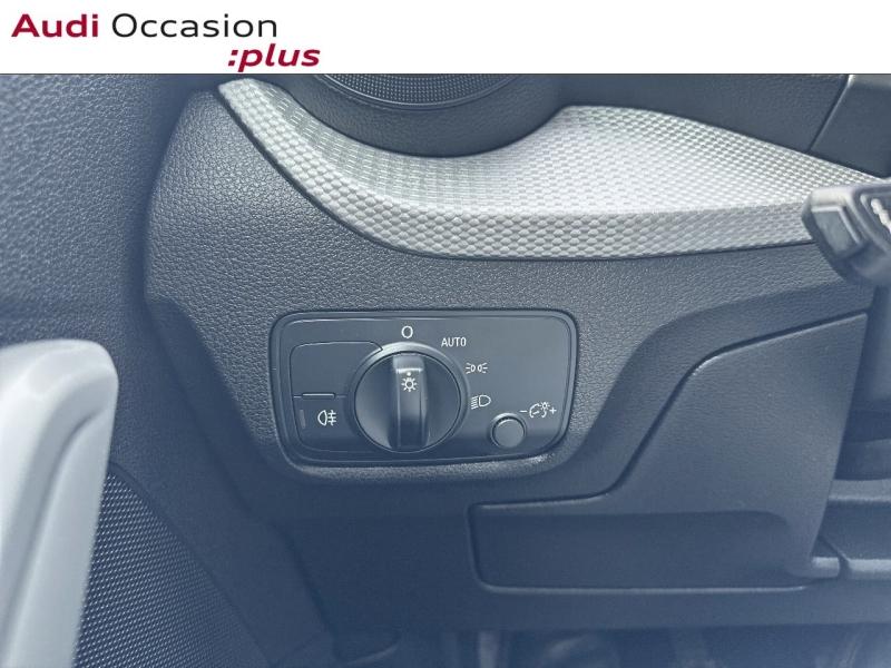 Voitures occasions Audi Q2 Business line Cesson-Sévigné
