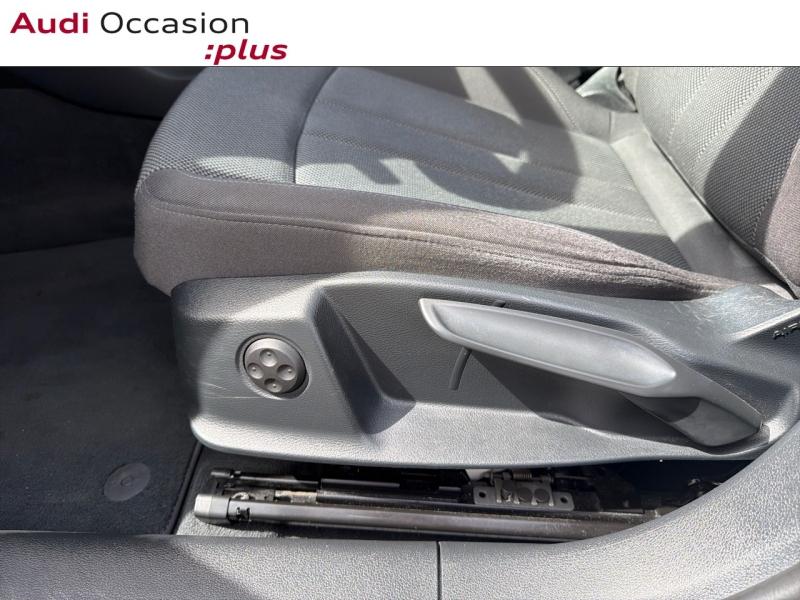 Voitures occasions Audi A4 Avant Business line Cesson-Sévigné