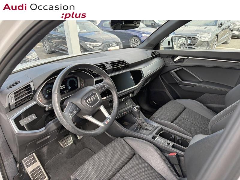 Voitures occasions Audi Q3 S line Cesson-Sévigné