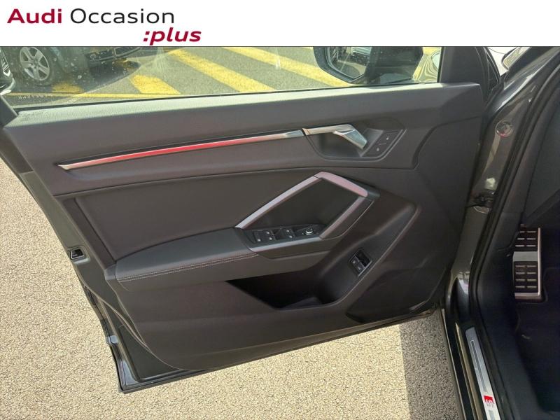 Voitures occasions Audi Q3 S line Cesson-Sévigné