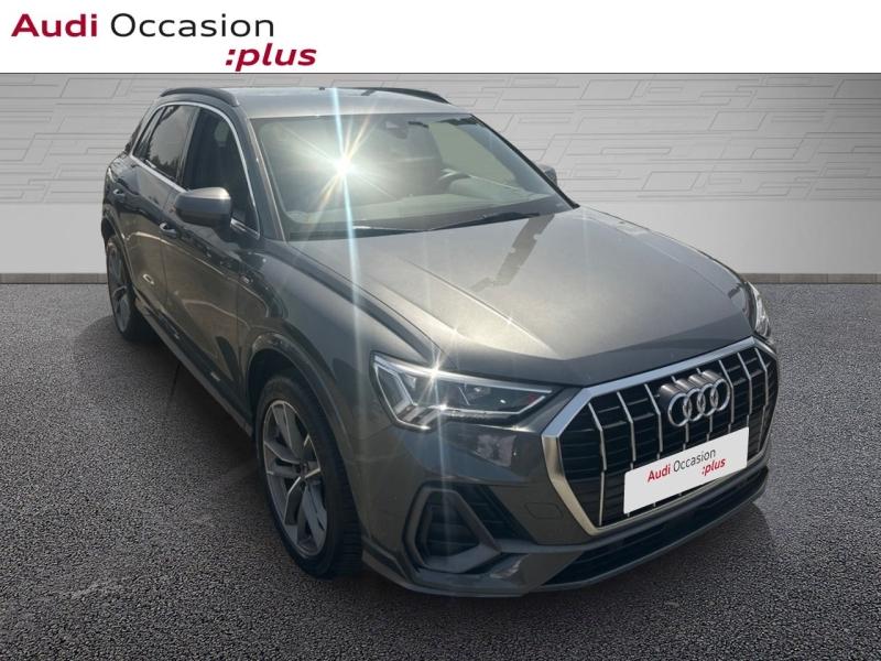 Voitures occasions Audi Q3 S line Cesson-Sévigné