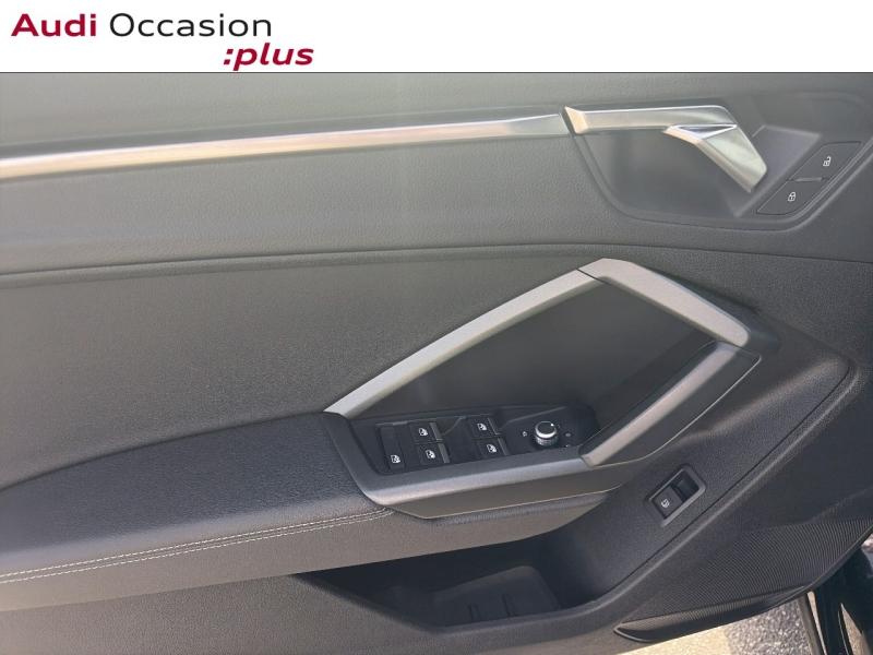 Voitures occasions Audi Q3 S line Cesson-Sévigné