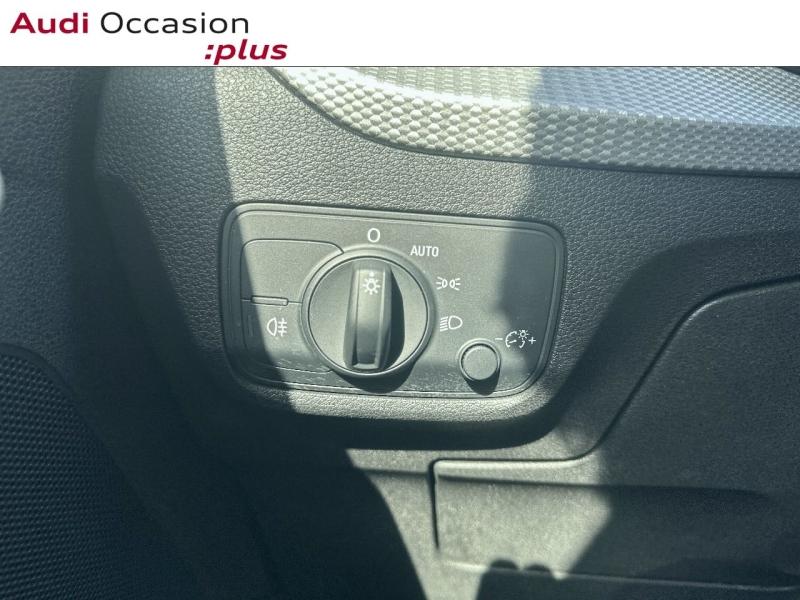 Voitures occasions Audi Q2 Business line Cesson-Sévigné