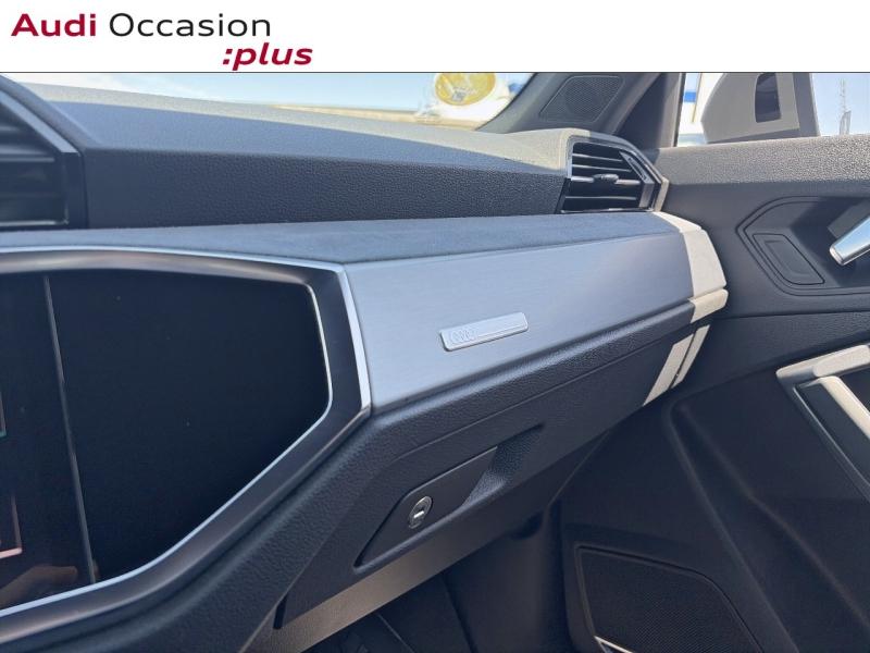 Voitures occasions Audi Q3 S line Cesson-Sévigné