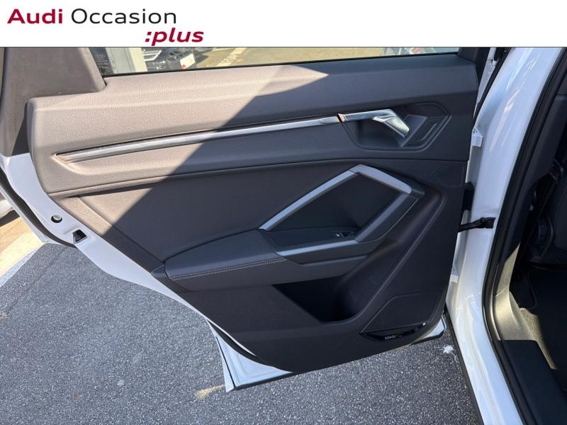 Voitures occasions Audi Q3 S line Cesson-Sévigné