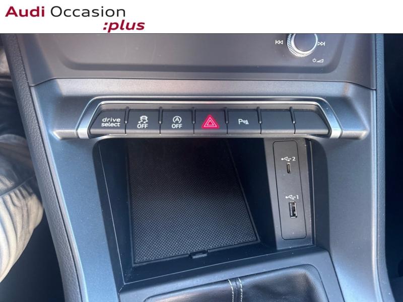 Voitures occasions Audi Q3 S line Cesson-Sévigné