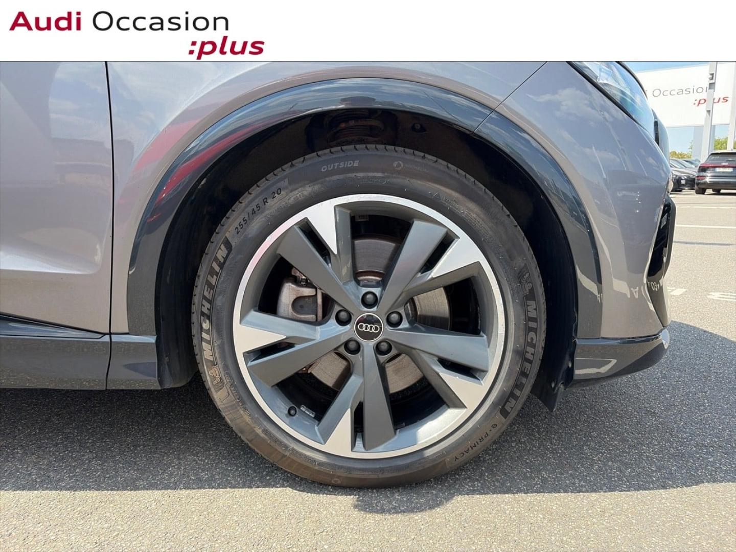 Voitures occasions Audi Q4 Sportback e-tron S line Cesson-Sévigné