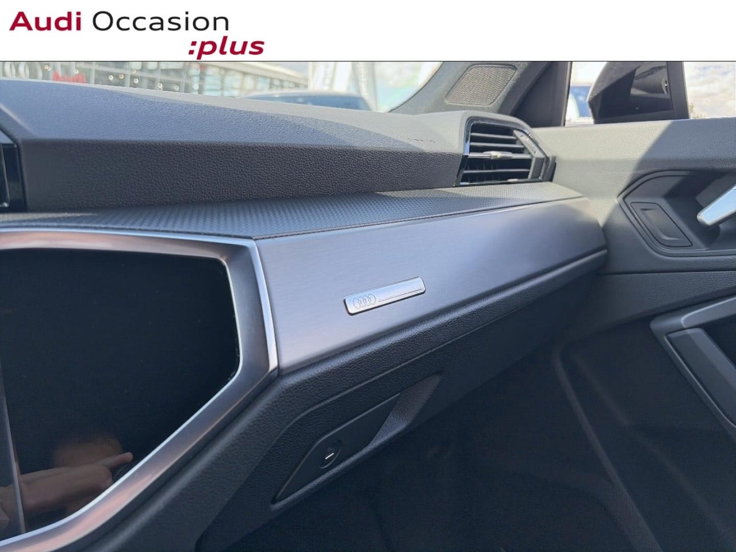 Voitures occasions Audi Q3 S line Cesson-Sévigné
