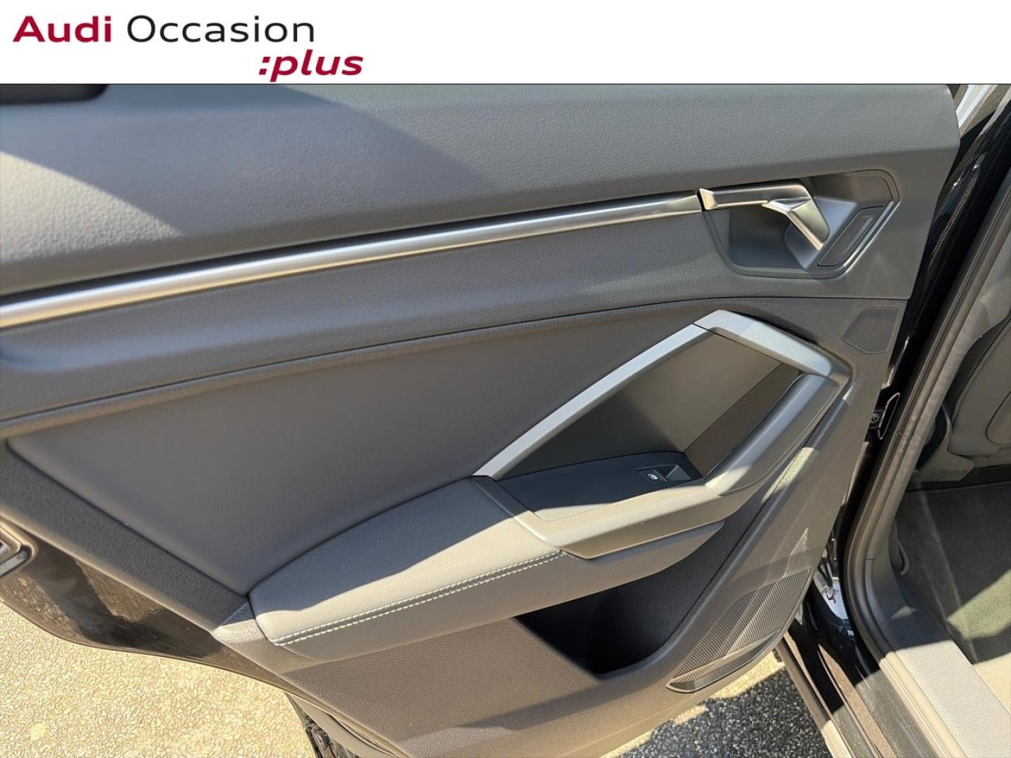 Voitures occasions Audi Q3 S line Cesson-Sévigné