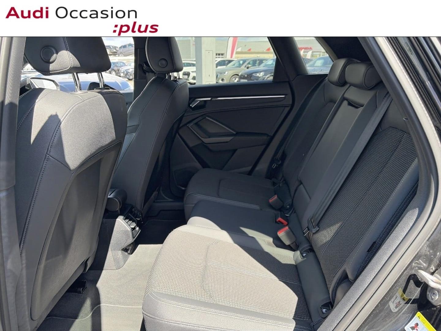 Voitures occasions Audi Q3 S line Cesson-Sévigné
