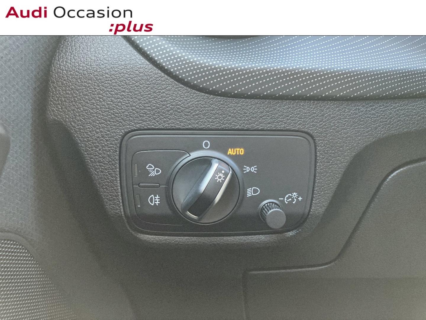 Voitures occasions Audi Q2 S line Cesson-Sévigné
