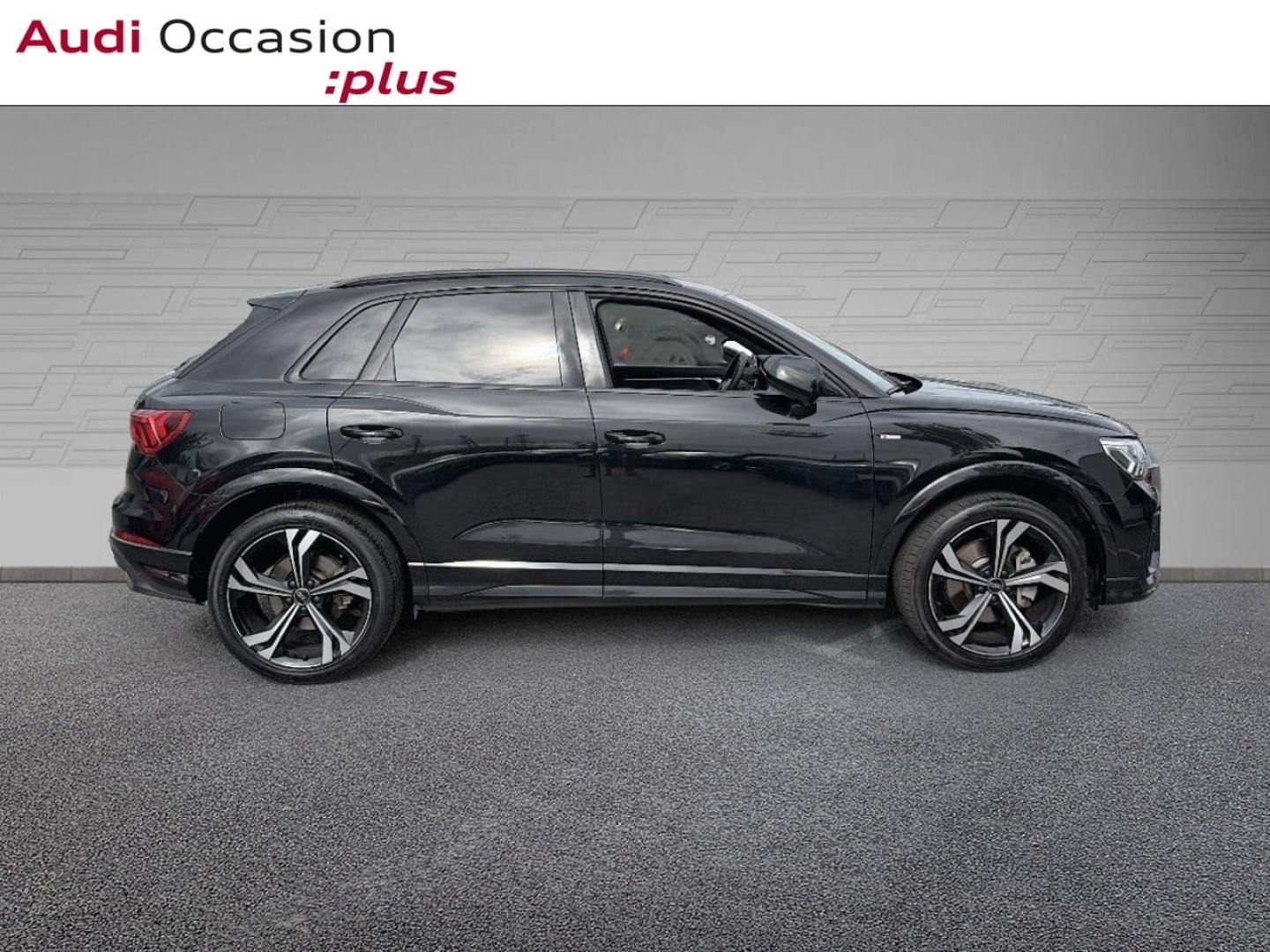 Voitures occasions Audi Q3 S line Cesson-Sévigné