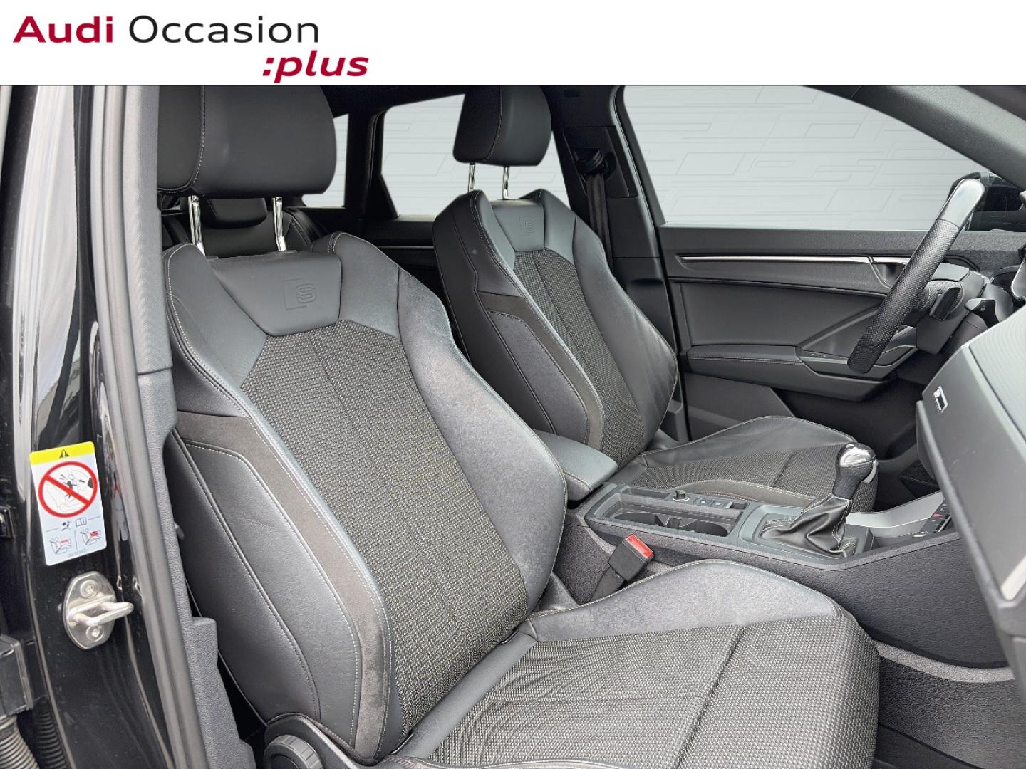 Voitures occasions Audi Q3 S line Cesson-Sévigné