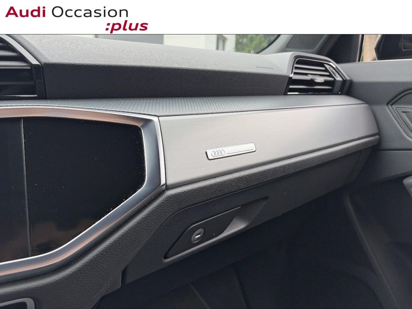 Voitures occasions Audi Q3 S line Cesson-Sévigné