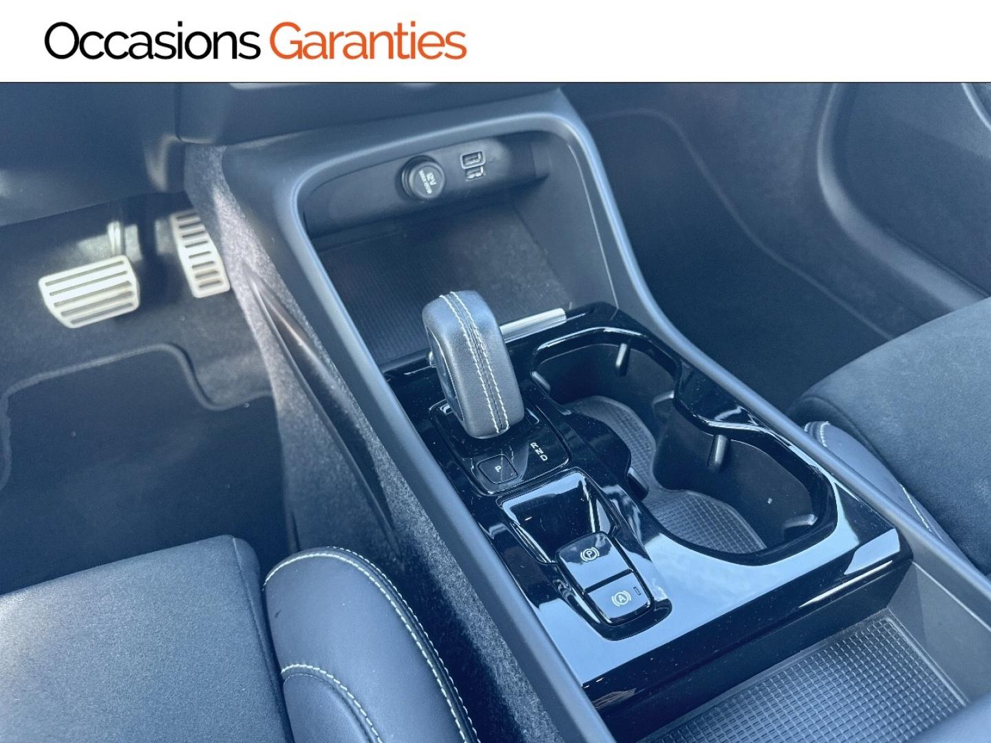 Voitures occasions VOLVO XC40 R-Design Cesson-Sévigné