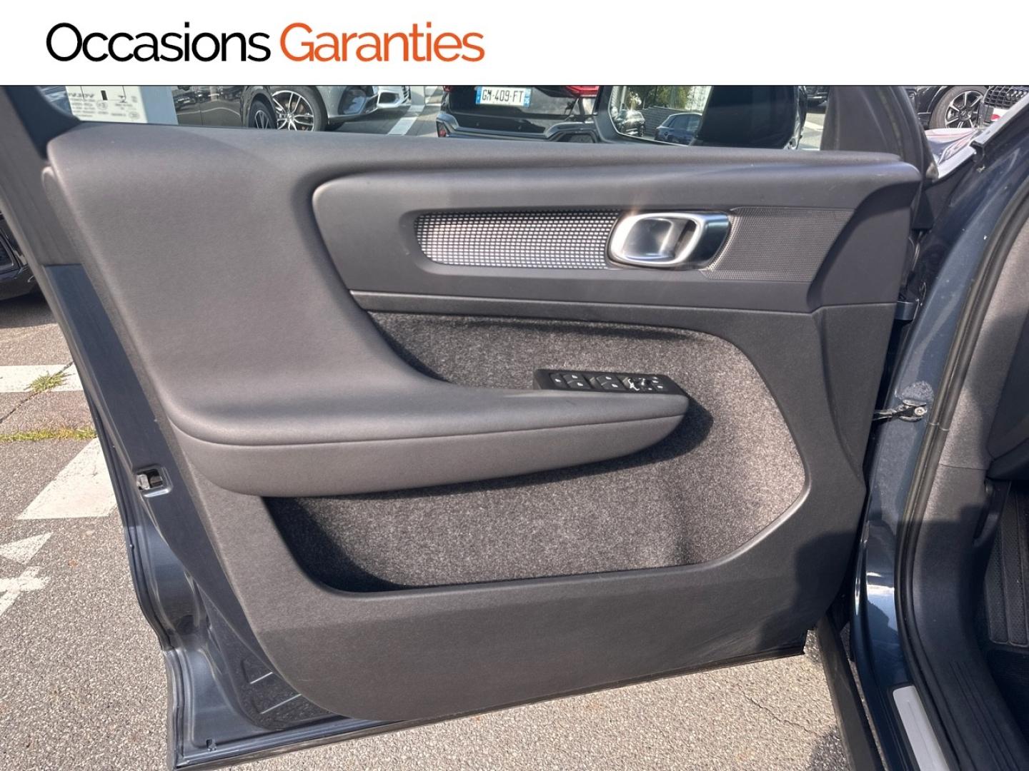 Voitures occasions VOLVO XC40 R-Design Cesson-Sévigné