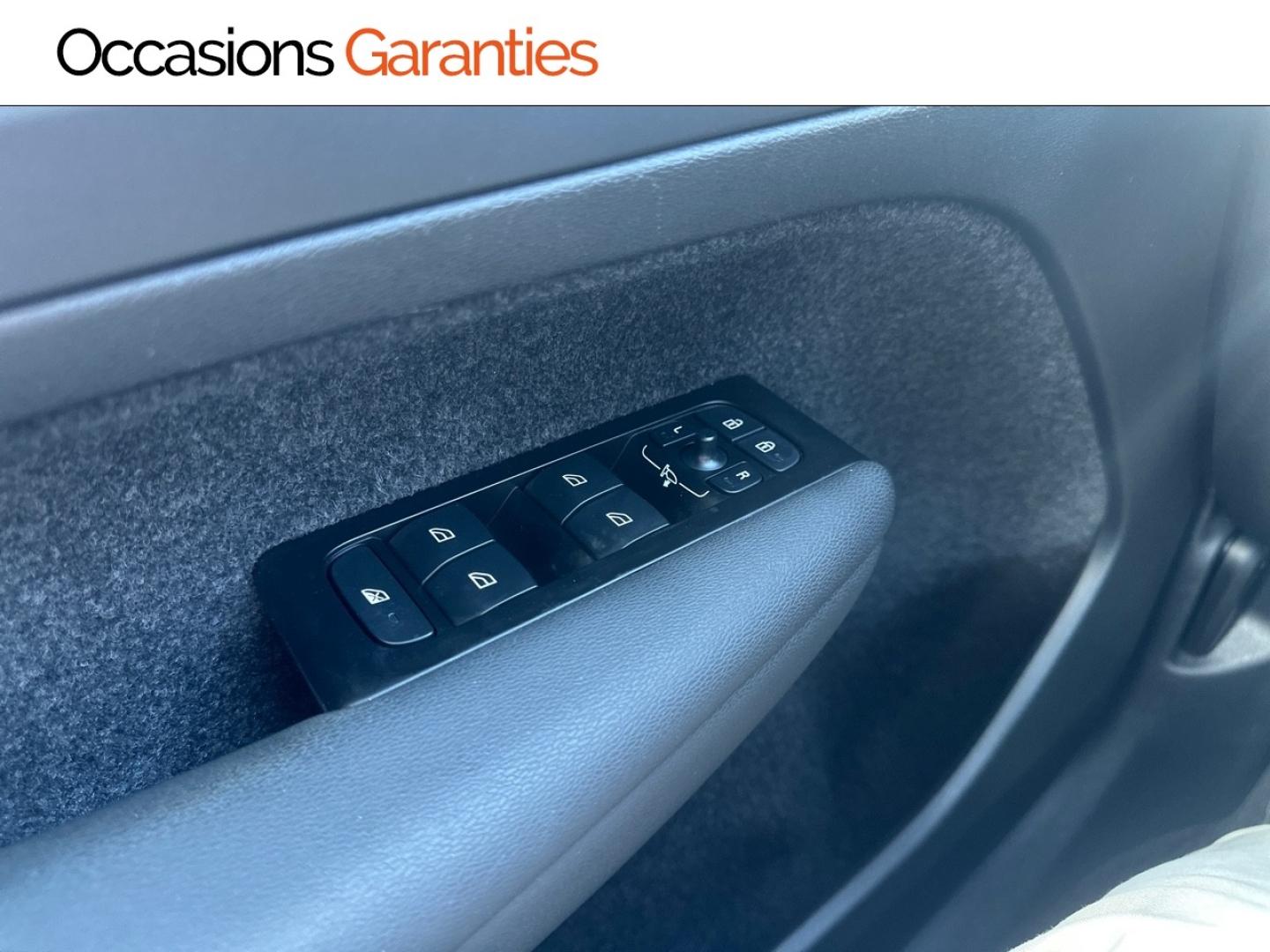 Voitures occasions VOLVO XC40 R-Design Cesson-Sévigné