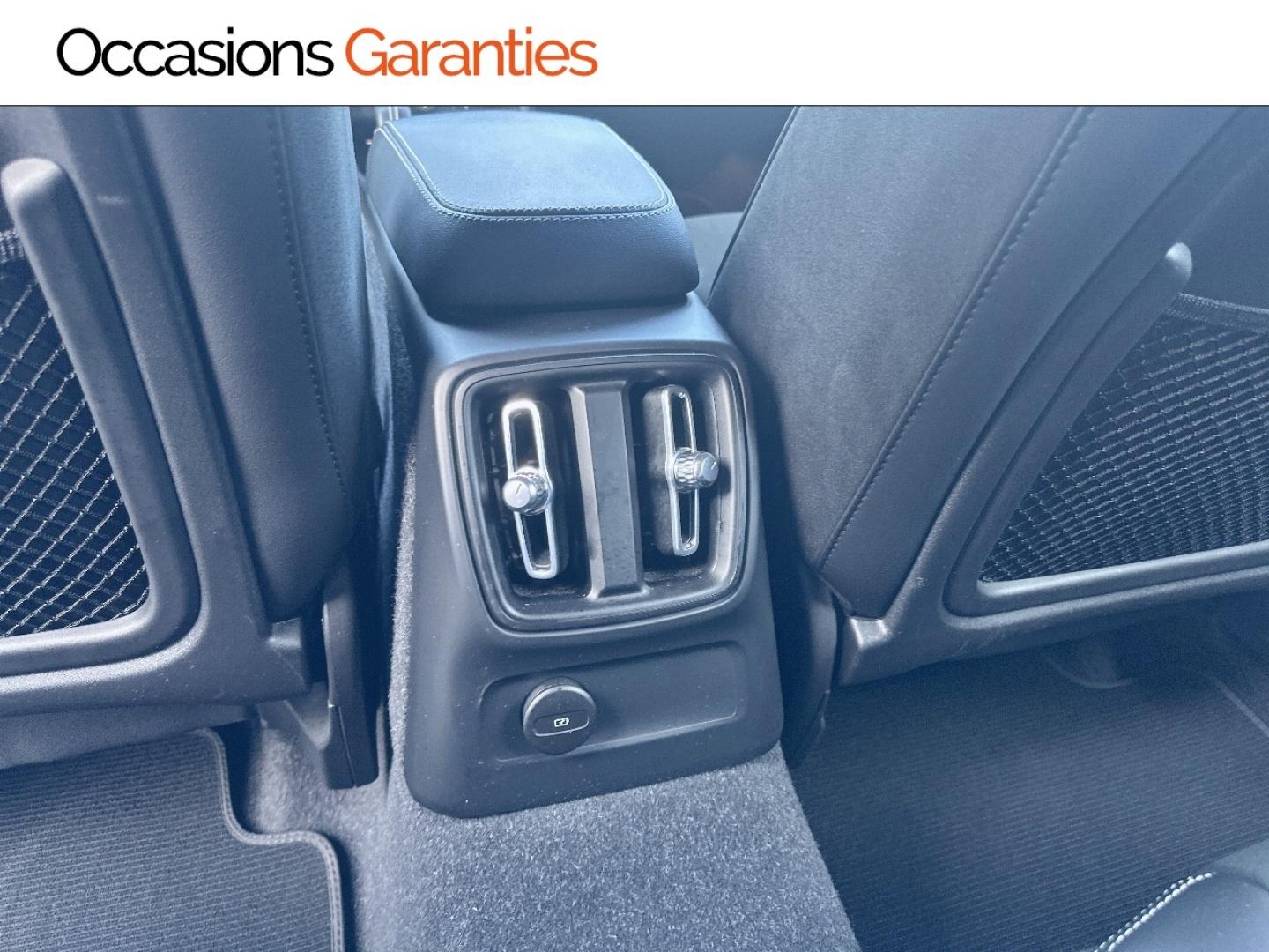 Voitures occasions VOLVO XC40 R-Design Cesson-Sévigné
