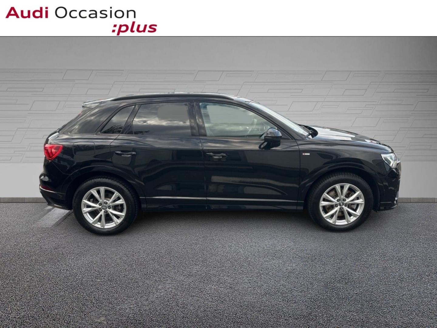 Voitures occasions Audi Q3 S line Cesson-Sévigné