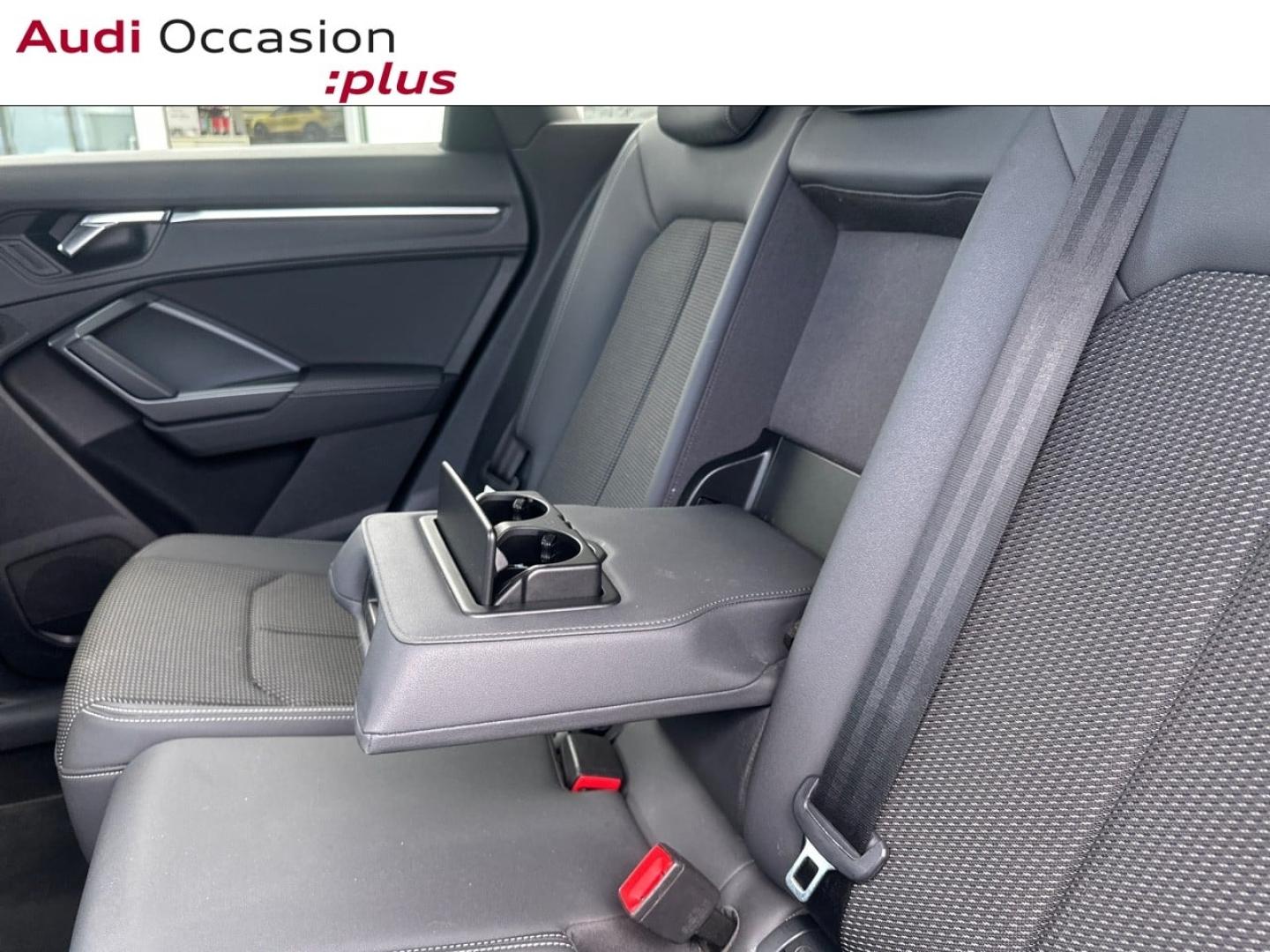 Voitures occasions Audi Q3 S line Cesson-Sévigné