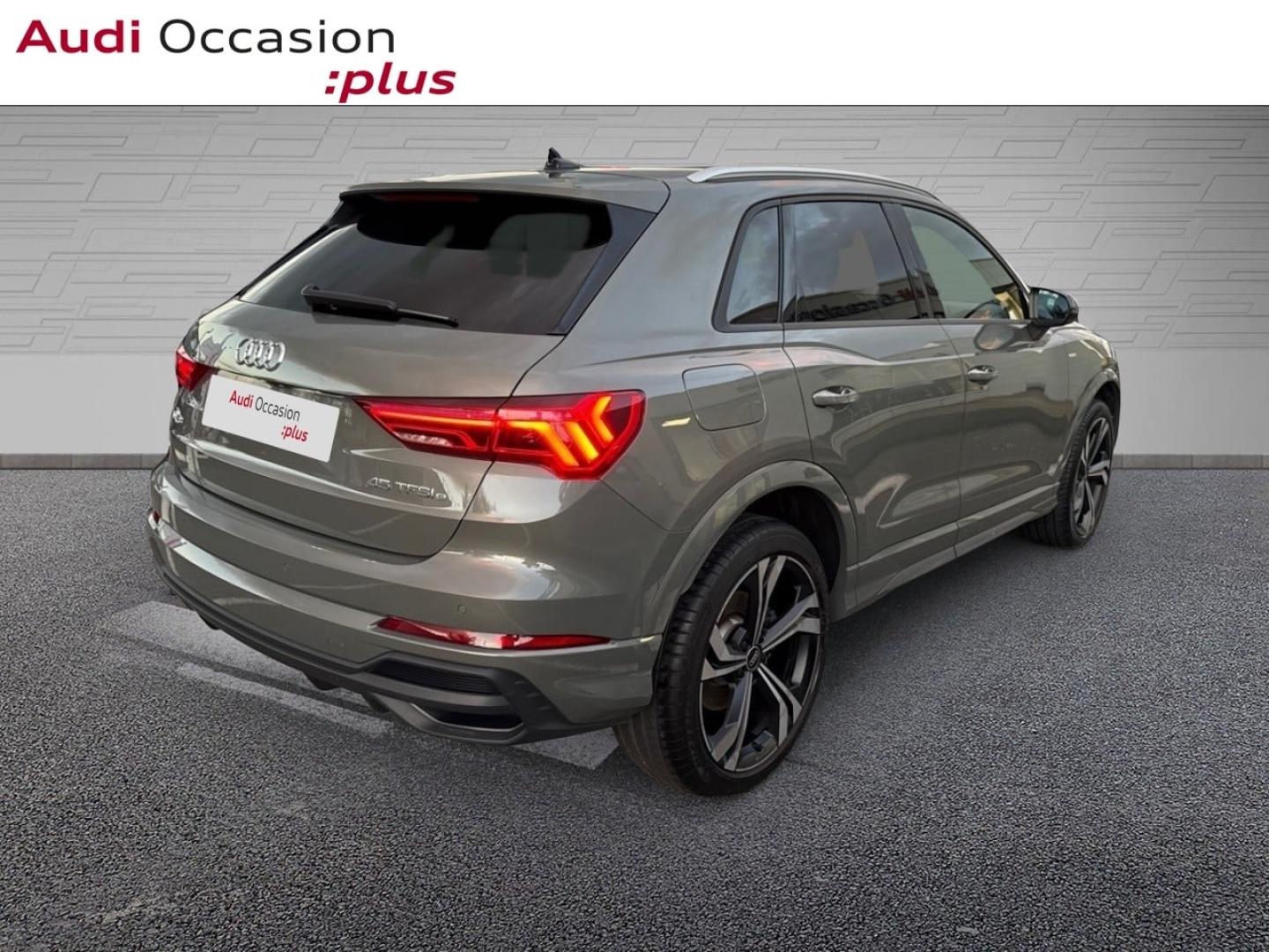 Voitures occasions Audi Q3 S line Cesson-Sévigné